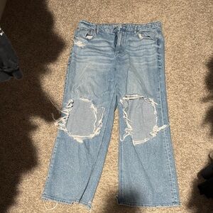 American Eagle Outfitters Light Blue Distressed Boyfriend Jeans
